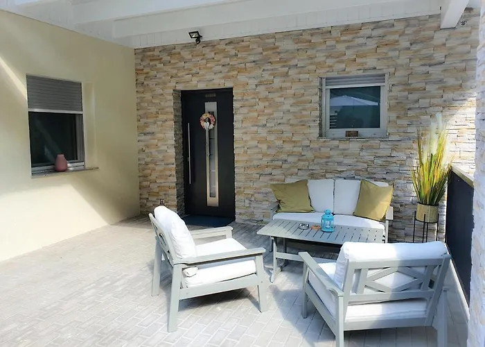 Winter Cozy Escape - Near Gerlitzen Daire *